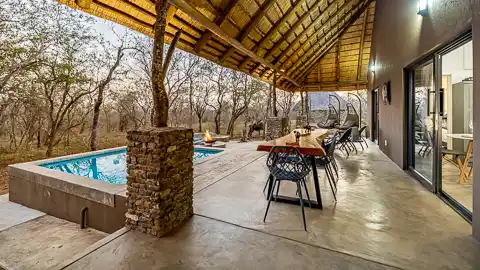 Blue Goose Bush Retreat